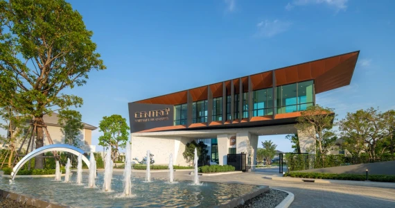 รูปภาพ เซนโทร สาทร - กัลปพฤกษ์ (Centro Sathorn - Kanlapapruek)