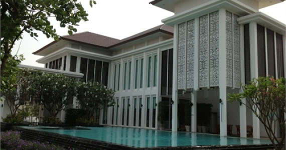 รูปภาพ เซนโทร วัชรพล (Centro Watcharaphol)