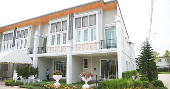 รูปภาพ โกลเด้น ทาวน์ เพชรเกษม 81 (Golden Town Phetkasem 81)