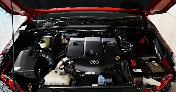 รูปภาพ โตโยต้า Toyota Revo GR Sport 2.8 AT Lo-Floor ปี 2021