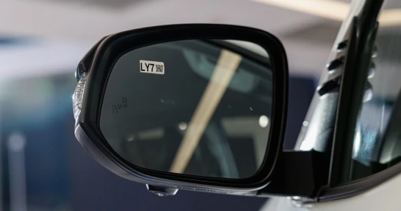 รูปภาพ โตโยต้า Toyota Hilux Travo -e Double Cab 4TREX ปี 2025