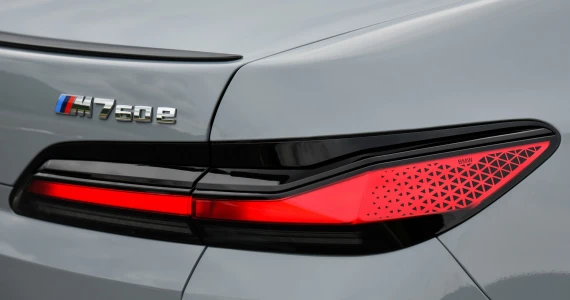 รูปภาพ บีเอ็มดับเบิลยู BMW M7 M760e xDrive ปี 2023