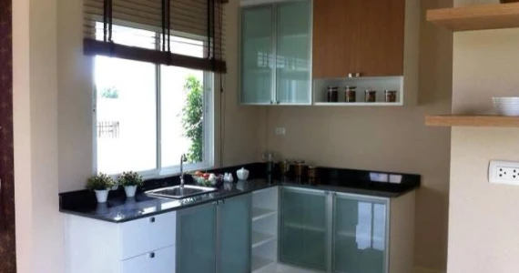 รูปภาพ เค.ซี.กรีนคาแนล  (K .C . Green Canal )