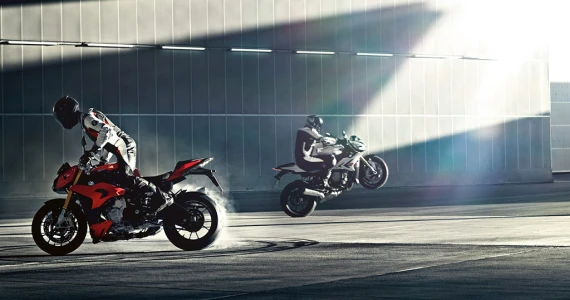 รูปภาพ บีเอ็มดับเบิลยู BMW S 1000 R ปี 2016
