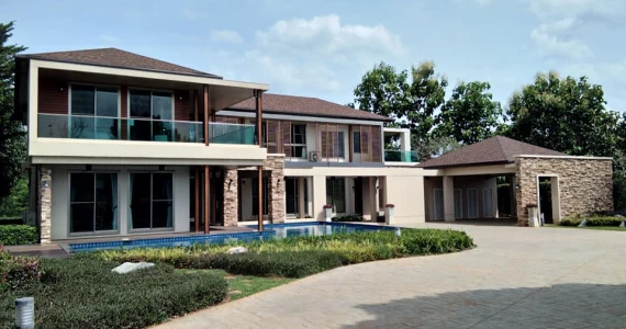 รูปภาพ มิราเคิล ไฟว์ เขาใหญ่ (Miracles V Khaoyai)