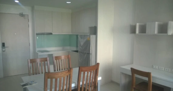 รูปภาพ วีน่า ทาวน์ คอนโดมิเนียม (Vina Town Condominium)