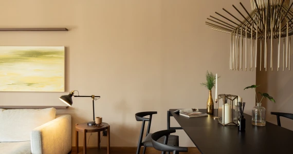 รูปภาพ พลูม วัชรพล-เอกมัย (Plume Watcharaphon-Ekkamai)