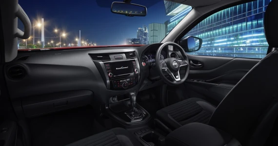 รูปภาพ นิสสัน Nissan Navara King Cab Calibre E 7AT Black Edition ปี 2022