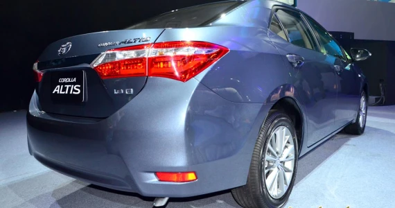 รูปภาพ โตโยต้า Toyota Altis (Corolla) 1.8 E A/T ปี 2014