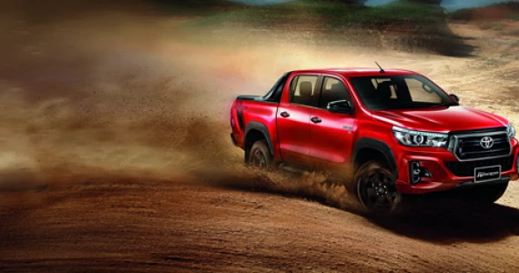 รูปภาพ โตโยต้า Toyota Revo Double Cab 4x4 2.8 G ROCCO AT ปี 2018