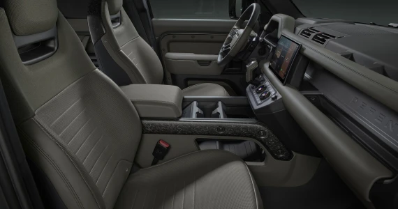 รูปภาพ แลนด์โรเวอร์ Land Rover Defender OCTA Edition One ปี 2025
