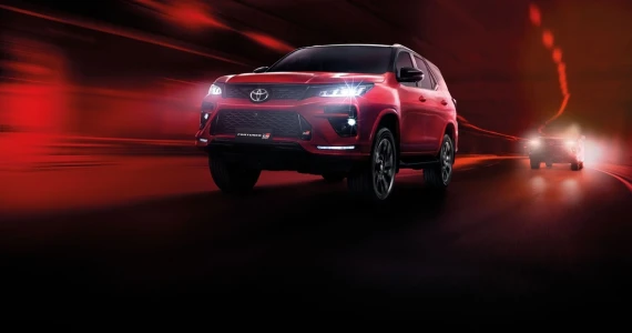 รูปภาพ โตโยต้า Toyota-Fortuner 2.8 GR Sport 4WD-ปี 2023