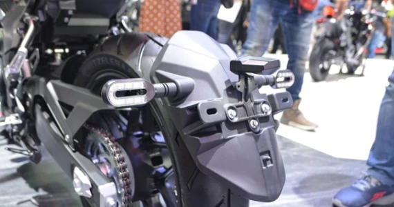 รูปภาพ จีพีเอ็กซ์ GPX MAD 300 ปี 2019