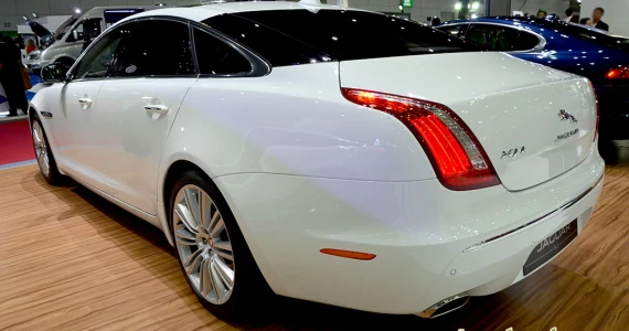 รูปภาพ จากัวร์ Jaguar XJ 2.0 Premium Luxury ปี 2013
