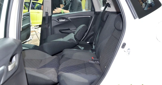 รูปภาพ ฮอนด้า Honda Jazz V+ ปี 2014