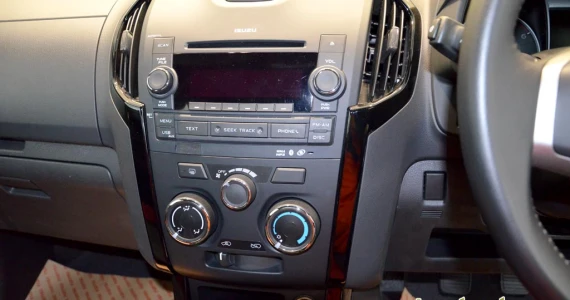 รูปภาพ อีซูซุ Isuzu D-MAX X-Series Speed 2.5 VGS Turbo M/T ปี 2012