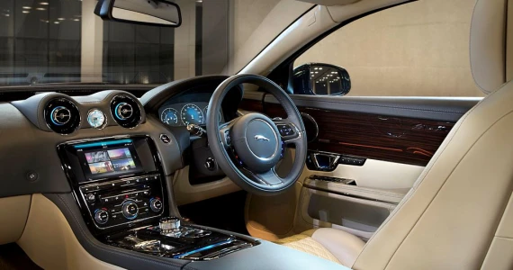 รูปภาพ จากัวร์ Jaguar XJ 2.0 Premium Luxury (LWB) ปี 2016