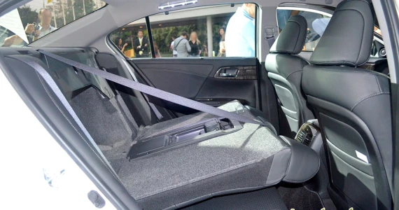 รูปภาพ ฮอนด้า Honda Accord 2.0 EL ปี 2013