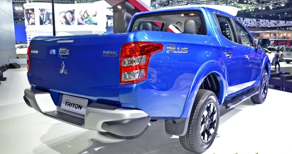 รูปภาพ มิตซูบิชิ Mitsubishi Triton Plus Double Cab 2.4 MIVEC Limited Edition M/T ปี 2016