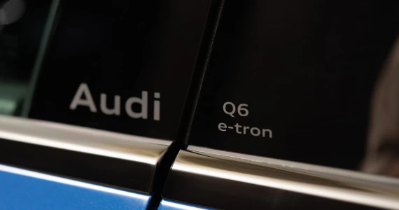รูปภาพ อาวดี้ Audi Q6 e-tron Performance ปี 2024
