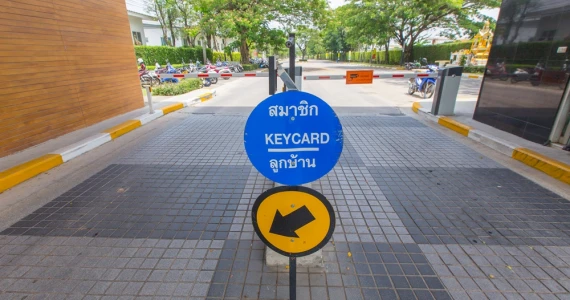 รูปภาพ พรีซีโอ 3 อมตะซิตี้ - บ่อวิน (Preceo 3 Amata city - Borwin)