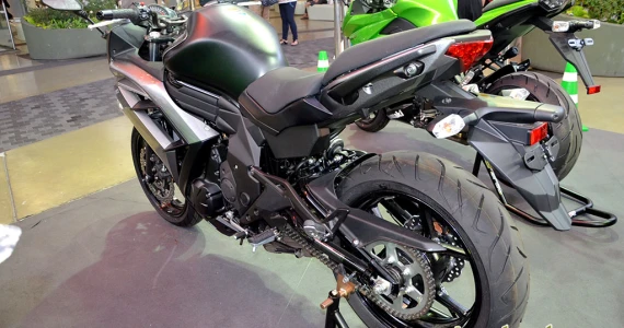 รูปภาพ คาวาซากิ Kawasaki Ninja 650R ปี 2014