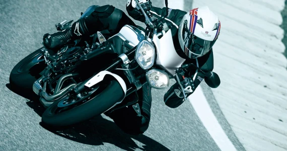 รูปภาพ ไทรอัมพ์ Triumph Speed Triple R 1050 ปี 2013