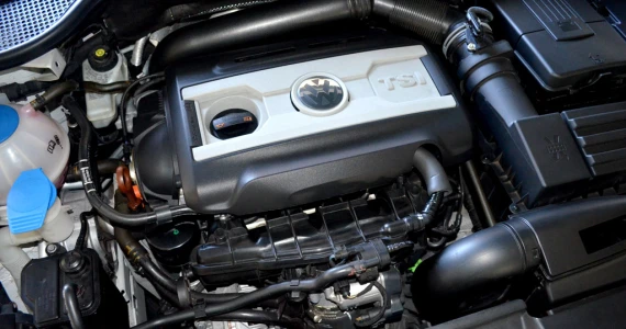 รูปภาพ โฟล์คสวาเกน Volkswagen Scirocco 2.0 TSI ปี 2011