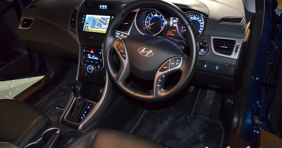 รูปภาพ ฮุนได Hyundai Elantra Sport 1.8 GLS Navi ปี 2014
