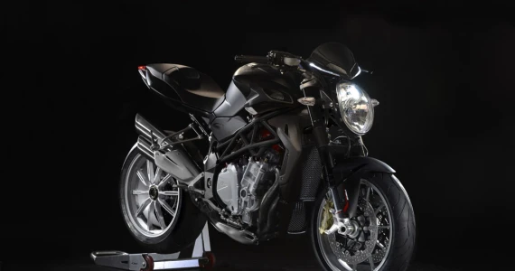 รูปภาพ เอ็มวี ออกุสต้า MV Agusta Brutale 1090 ปี 2013