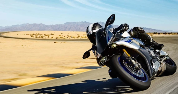 รูปภาพ ยามาฮ่า Yamaha YZF-R1 M (Standard) ปี 2015