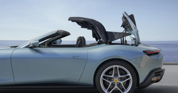 รูปภาพ เฟอร์รารี่ Ferrari Roma Spider ปี 2023