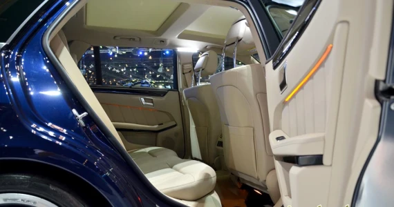 รูปภาพ เมอร์เซเดส-เบนซ์ Mercedes-benz E-Class E 300 BlueTEC Hybrid Estate AMG Dynamic ปี 2013