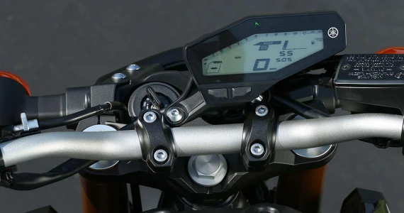 รูปภาพ ยามาฮ่า Yamaha FZ-09 ปี 2014