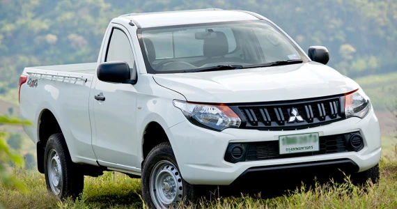 รูปภาพ มิตซูบิชิ Mitsubishi Triton Single Cab 2.5 VGT GL 4WD M/T ปี 2015