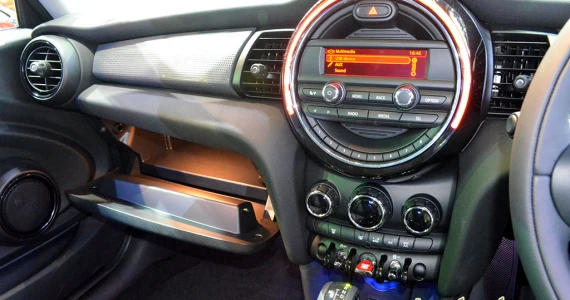 รูปภาพ มินิ Mini Hatch 3 Door One ปี 2014