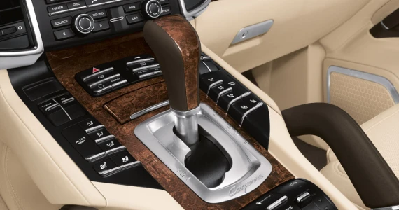 รูปภาพ ปอร์เช่ Porsche Cayenne S Hybrid ปี 2010