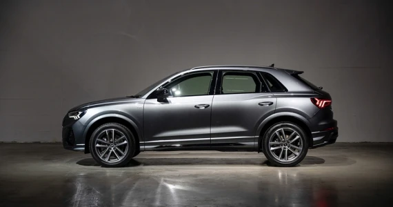 รูปภาพ อาวดี้ Audi Q3 40 TFSI quattro S Line Black Edition ปี 2021