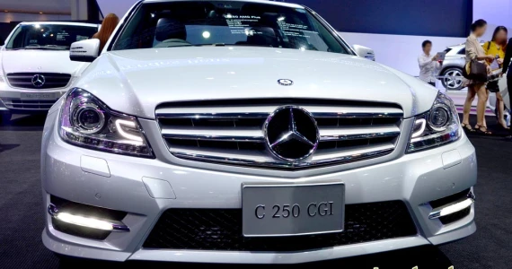 รูปภาพ เมอร์เซเดส-เบนซ์ Mercedes-benz C-Class C250 AMG Plus ปี 2013