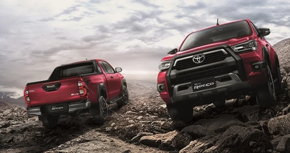 รูปภาพ โตโยต้า Toyota Revo Smart Cab 4x4 2.8 Rocco AT ปี 2021