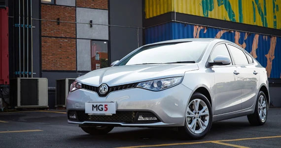 รูปภาพ เอ็มจี MG 5 1.5 X Sunroof ปี 2015