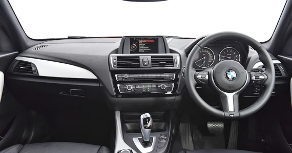 รูปภาพ บีเอ็มดับเบิลยู BMW Series 1 118i Sport ปี 2015