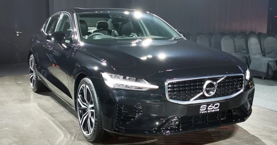 รูปภาพ วอลโว่ Volvo-S60 Recharge Plug-in Hybrid Inscription Expression-ปี 2022