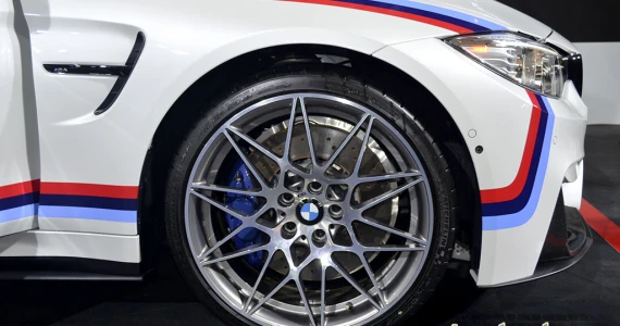 รูปภาพ บีเอ็มดับเบิลยู BMW M4 Coupe Competition Edition ปี 2016