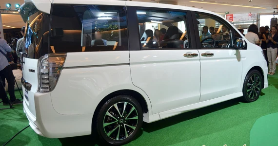 รูปภาพ ฮอนด้า Honda Stepwgn Spada EL ปี 2013