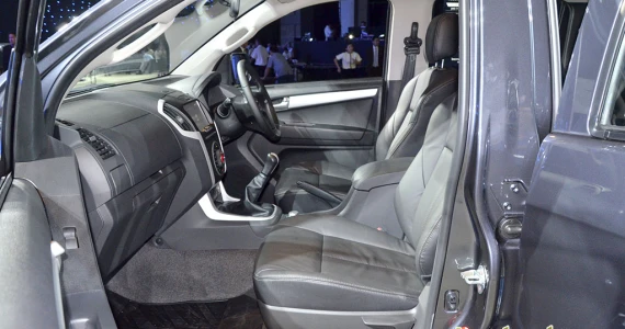 รูปภาพ อีซูซุ Isuzu D-MAX V-Cross 4-Door 3.0 Ddi Z Blue Power ปี 2015