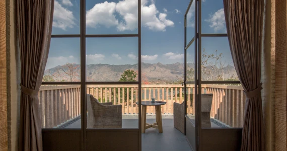 รูปภาพ ภิรมย์ แอท วินยาร์ด (Pirom at Vineyard)