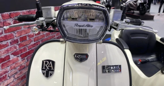 รูปภาพ รอยัล อัลลอยด์ Royal Alloy GP 300S SC ปี 2023