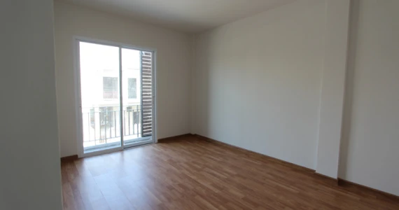 รูปภาพ ไอคอน ทาวน์ อ่างศิลา (Icon Town Ang Sila)