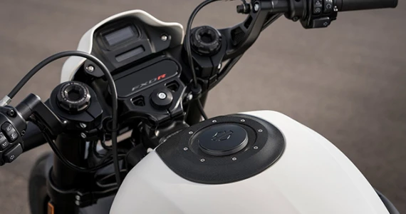 รูปภาพ ฮาร์ลีย์-เดวิดสัน Harley-Davidson Softail FXDR 114 ปี 2019